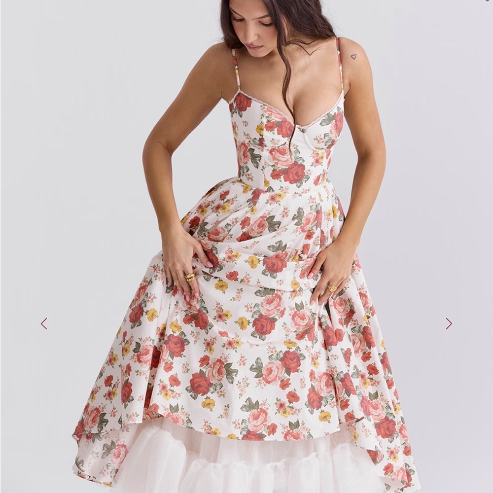 Elegant Floral High Low Dress D Cup nwot